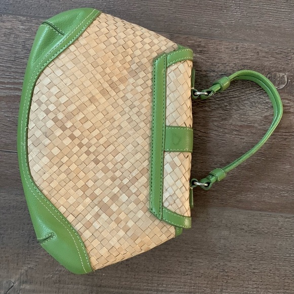 New York & company Green and Tan Woven Handbag - Picture 12 of 12